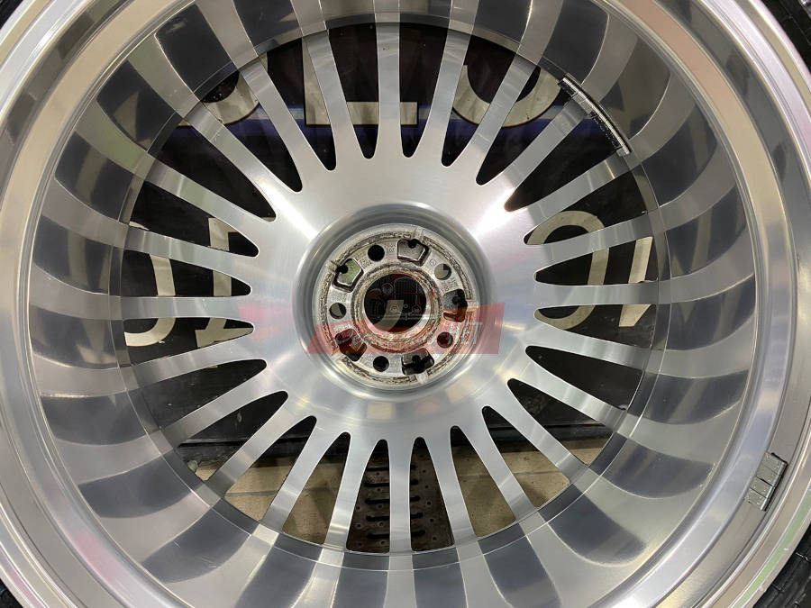 детейлинг дисков автомобиля