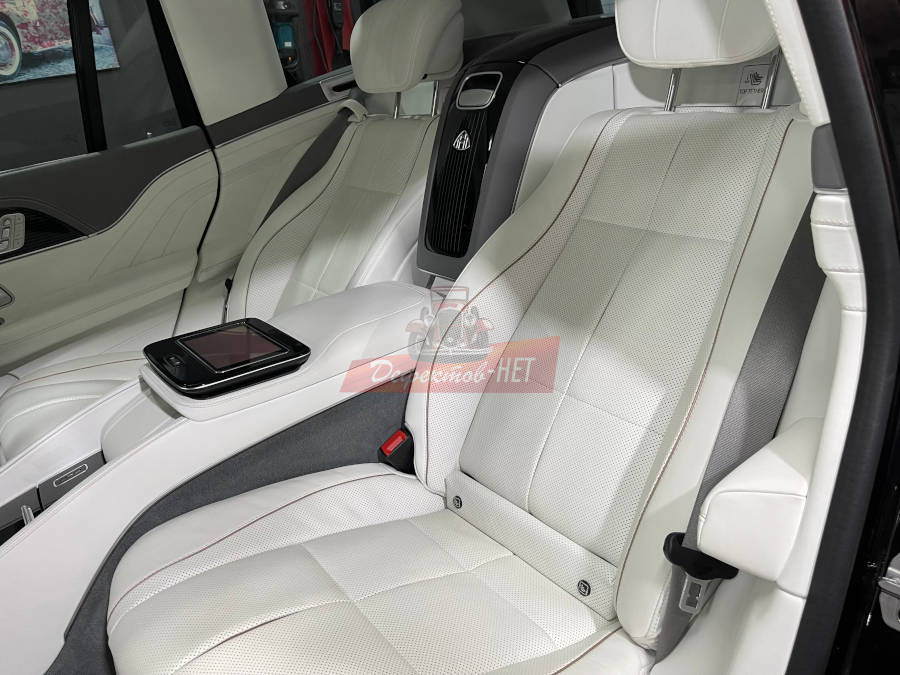 проведение детейлинга салона авто