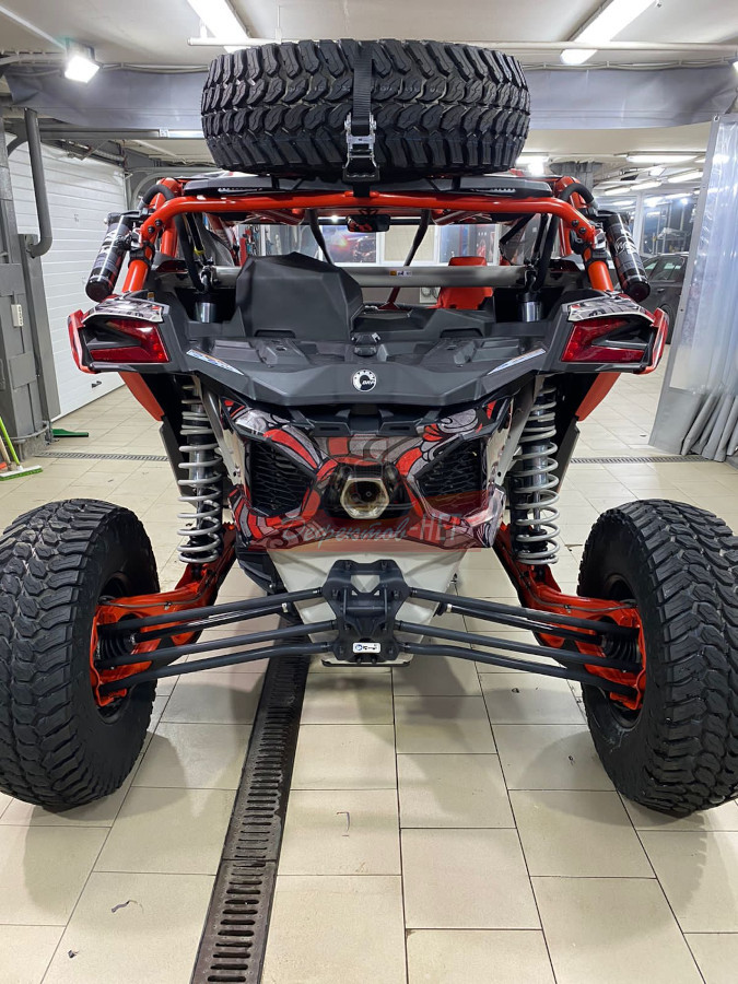 Виниловая пленка. Оклейка багги.