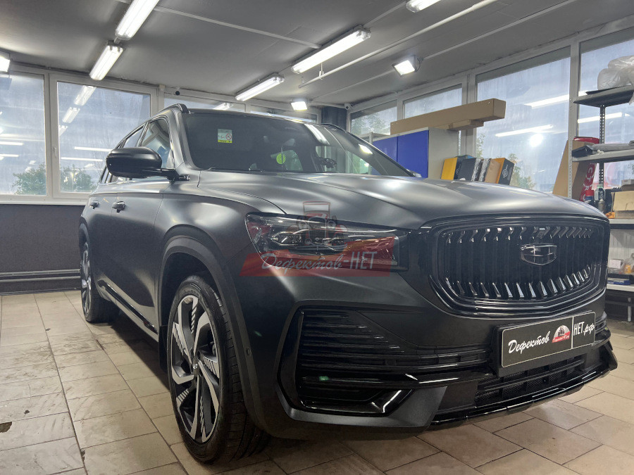 Проведение оклейки Jeely Manjaro