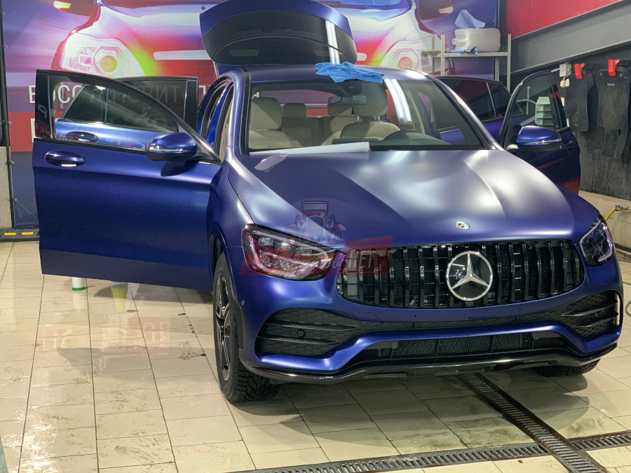 Оклейка пленкой кузова Mercedes GLC