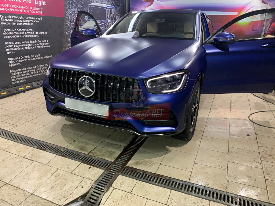 Проведение оклейки пленкой кузова автомобиля Mercedes GLC