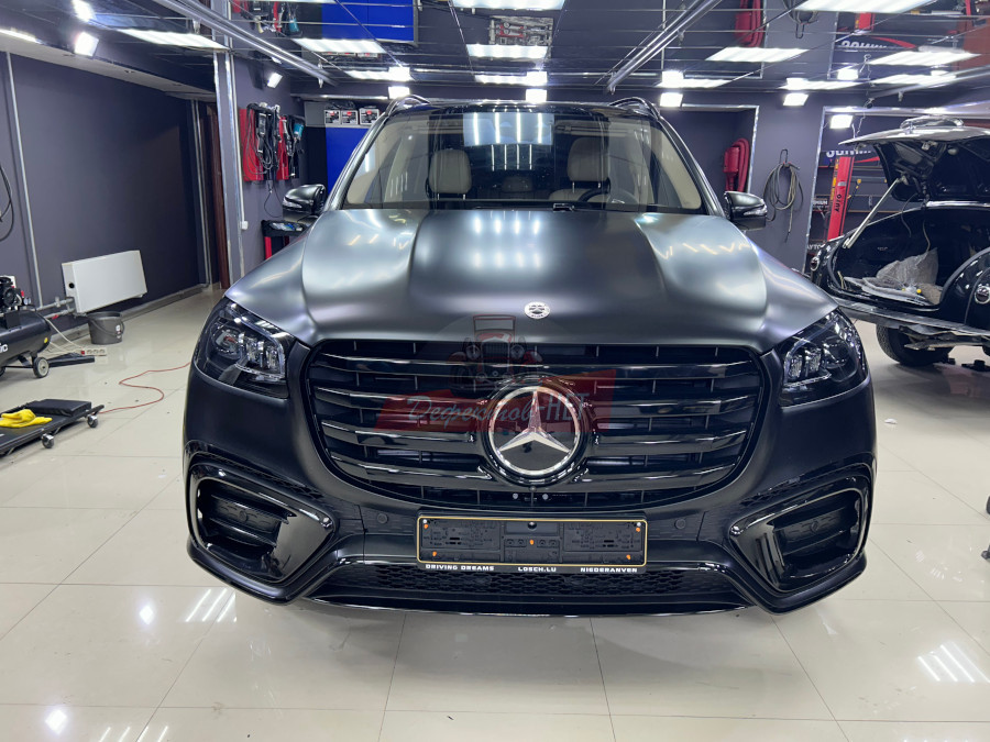 Очистка кузова и оклейка MERCEDES GLS матовой пленкой