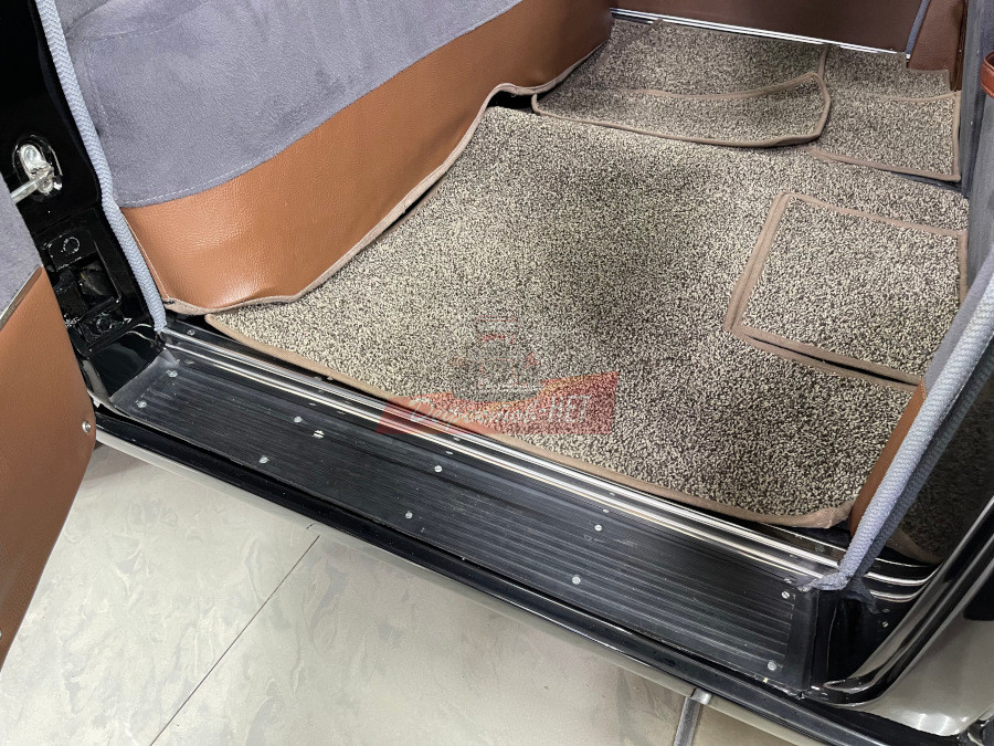 Пол автомобиля ЗИМ после рестарации