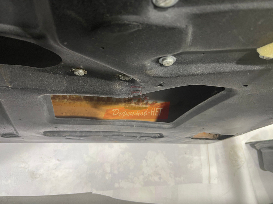 Проведение реставрации автомобиля ЗИМ (ГАЗ -12) (деталь дверь)