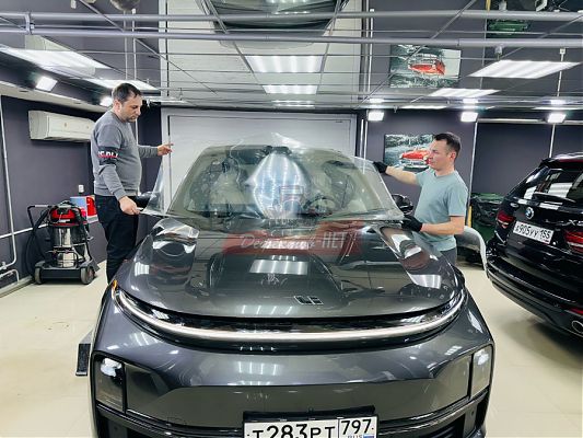 Проведение бронирования лобового стекла
