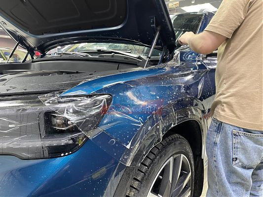 Geely проведение антигравийной защиты автомобиля