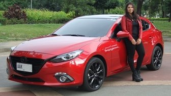 Почему женщины все чаще выбирают Mazda 3 Почему женщины все чаще выбирают Mazda 3