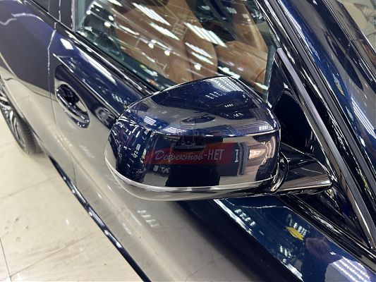 Проведение защиты зон риска: кзеркала BMW